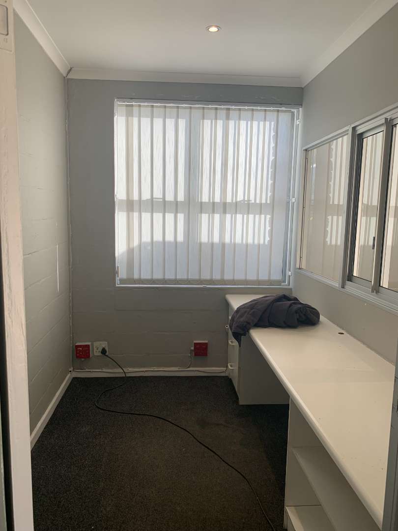 To Let commercial Property for Rent in De Bron Western Cape